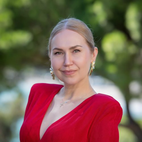 Julia Viirsalu Julia Viirsalu